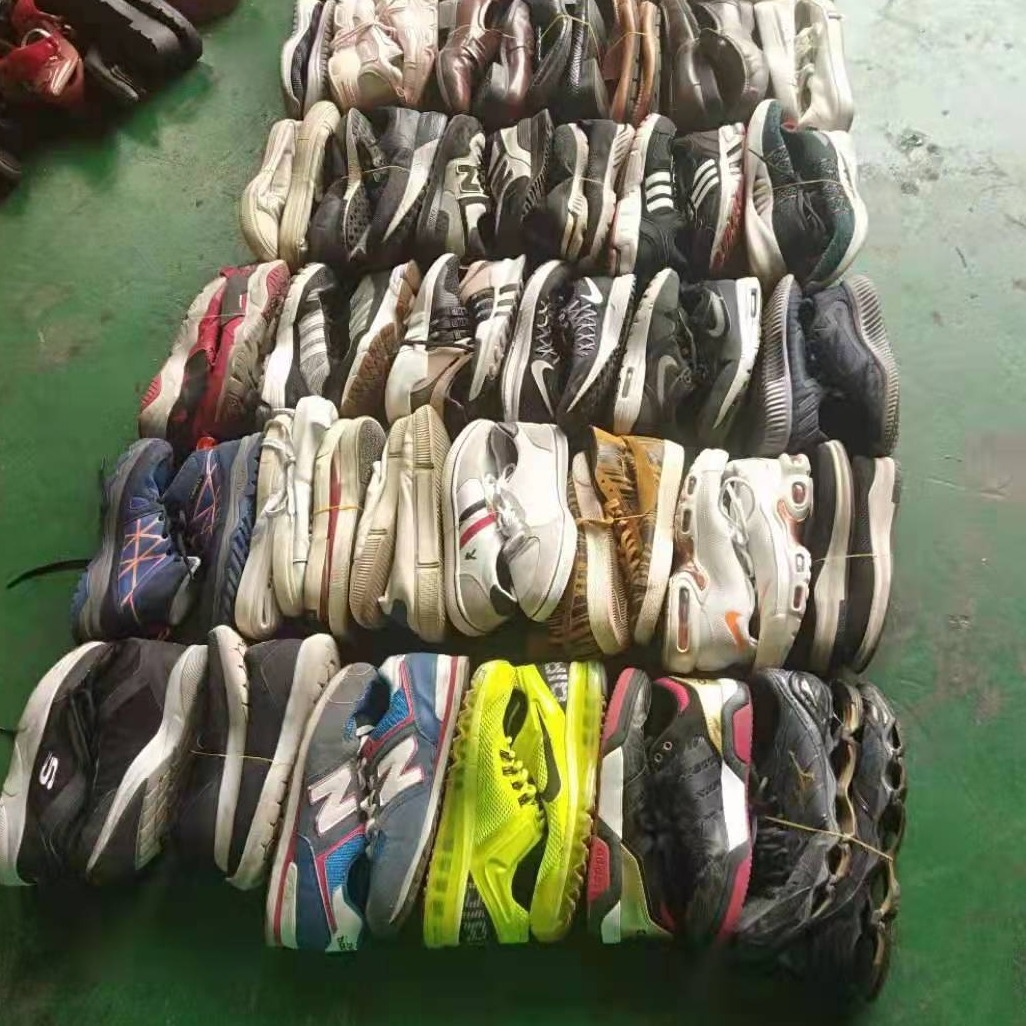 Picture of Old shoes export second-hand casual sneaker used shoes men's shoes women's shoes children's shoes cross-border exclusive