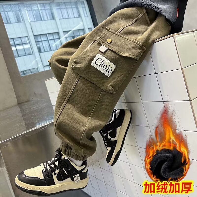 Boys' fleece-lined thickened overalls autumn and winter 2024 new winter wear one-piece velvet pants children's winter sports sweatpants