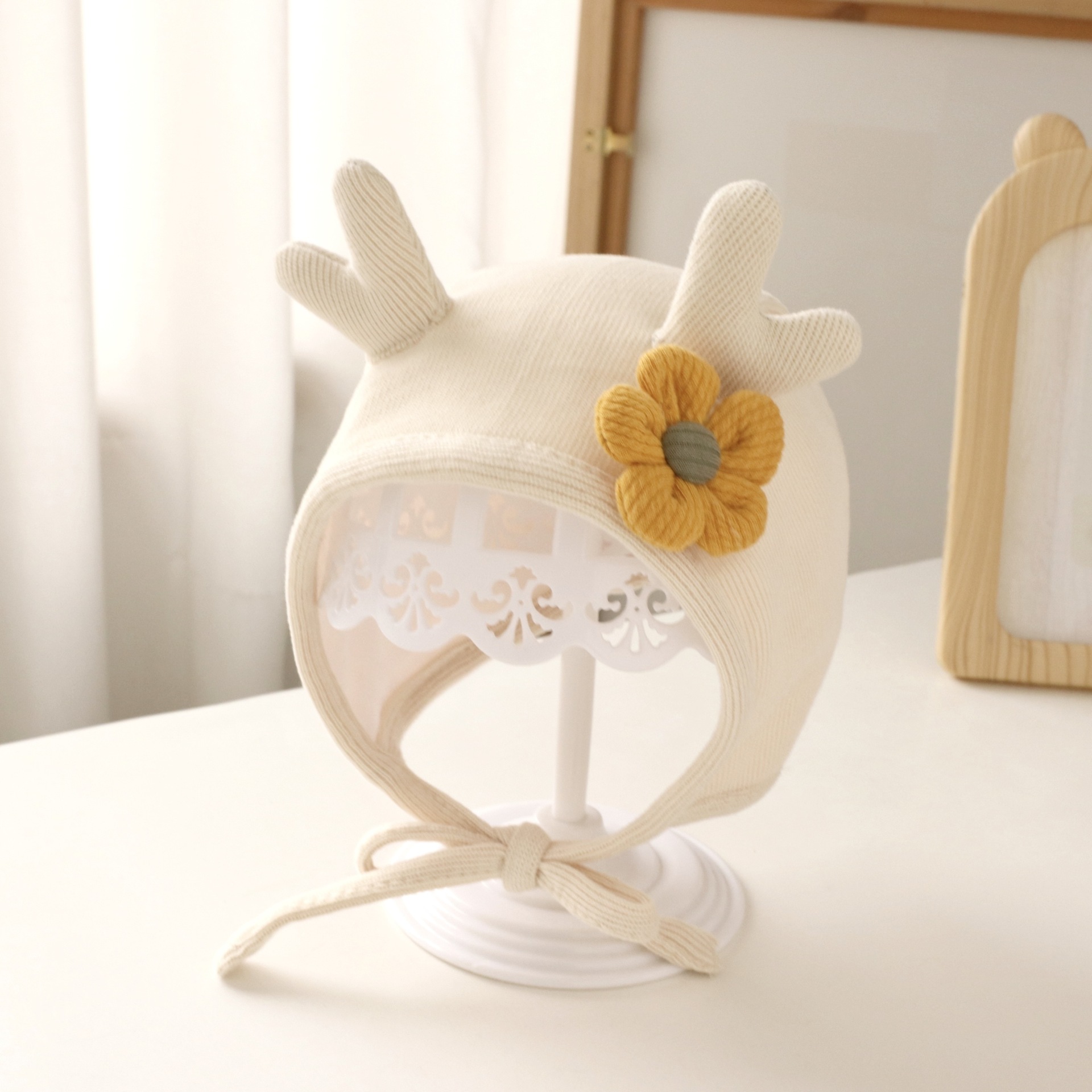 Picture of Baby Hat Spring and Autumn Baby Cute Super Cute Autumn and Winter Baby Ear Protection Newborn Female Baby Fetal Hat Boy