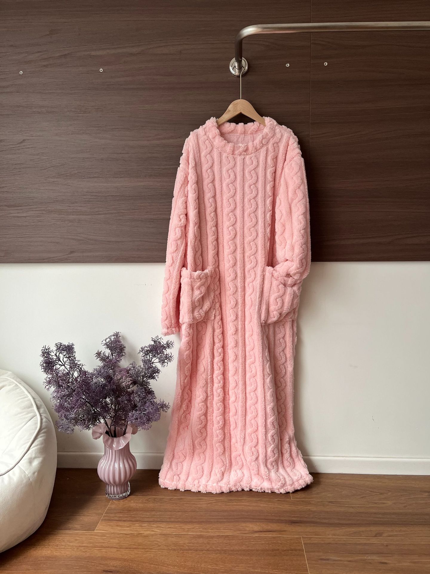 Picture of [Original Real shot] walking quilt coral velvet jacquard nightgown winter pajamas warm homewear nightdress
