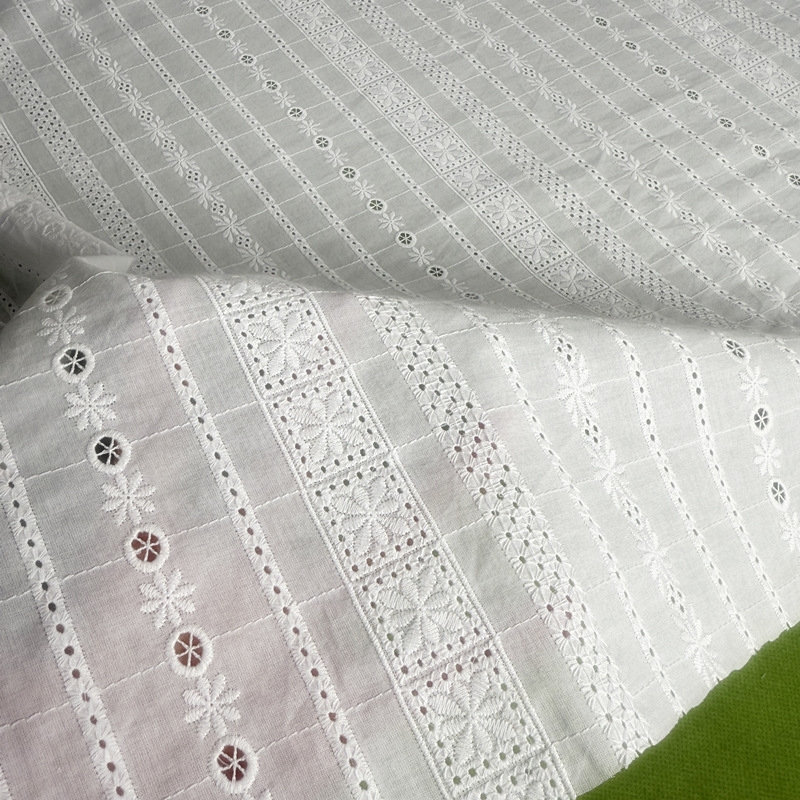 Encrypted cutouts full of cotton horizontal embroidered dresses Lolita small fresh curtain tablecloth fabrics spring, summer and autumn