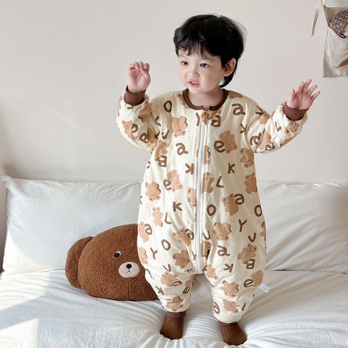 Autumn and winter new children's sandwich thin cotton fabric pajamas warm kick-proof baby boy and girl home clothing