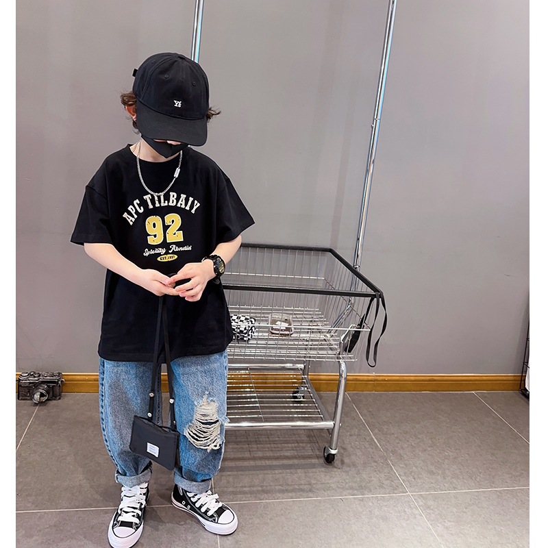 Boys' Short-sleeved T-shirt Summer New Arrival 2023 Middle and Big Children's Fashionable Korean Style Breathable Children's Summer Trendy T-shirt