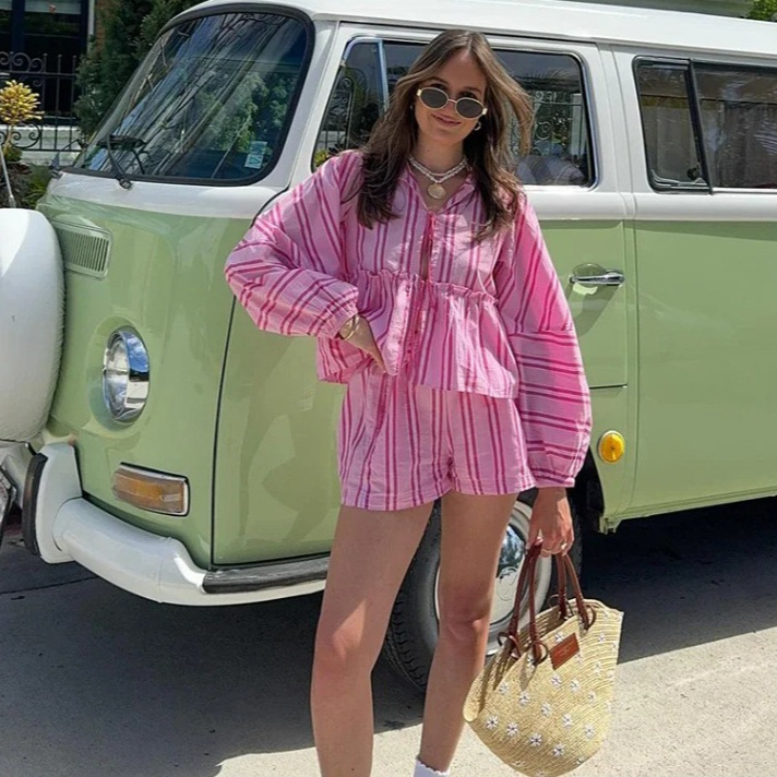Cross-border European and American Women's AliExpress INS Explosions Striped Lace-up Lantern Sleeve Shorts suit