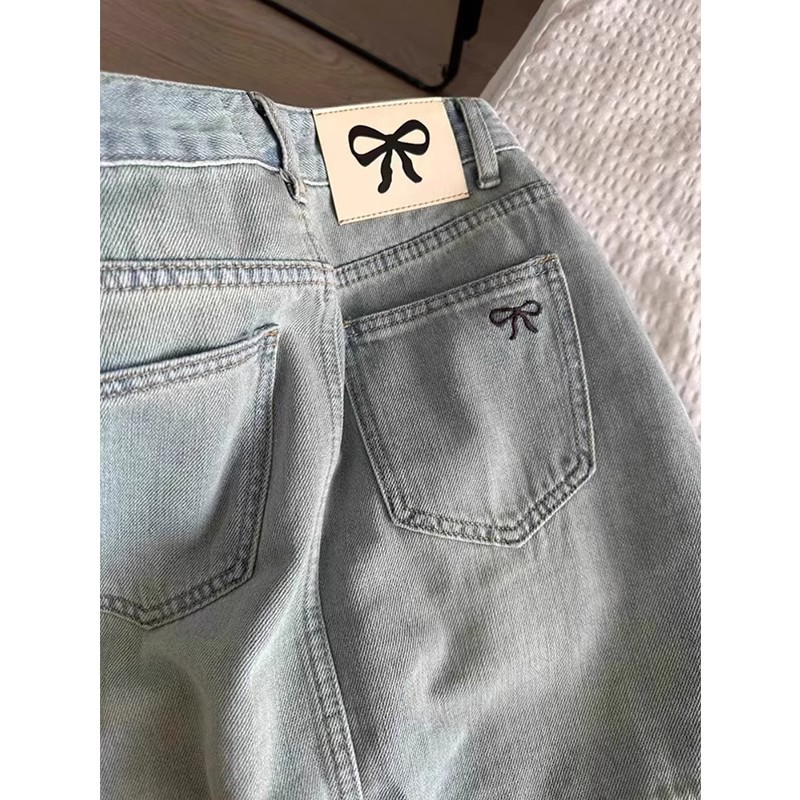 Picture of Plus Size Retro American Denim Skirt for Women in Summer Fat mm Loose Slimming Look High Waist Hip A-Line Short Skirt