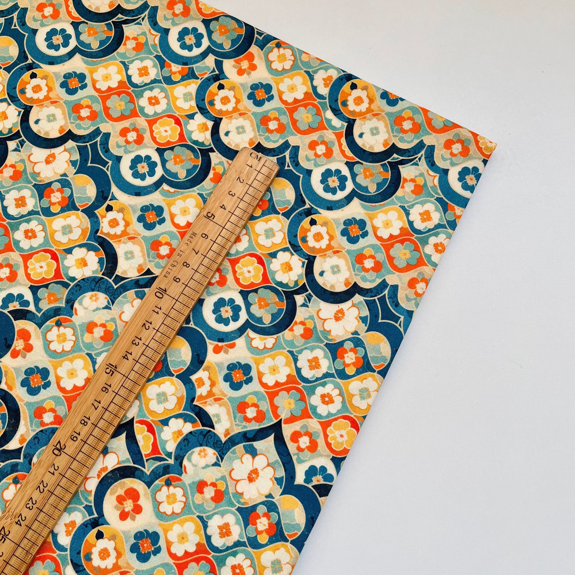 Picture of National style in stock supply cotton 20 cotton linen fabric digital printing children's shirt Hanfu fabric