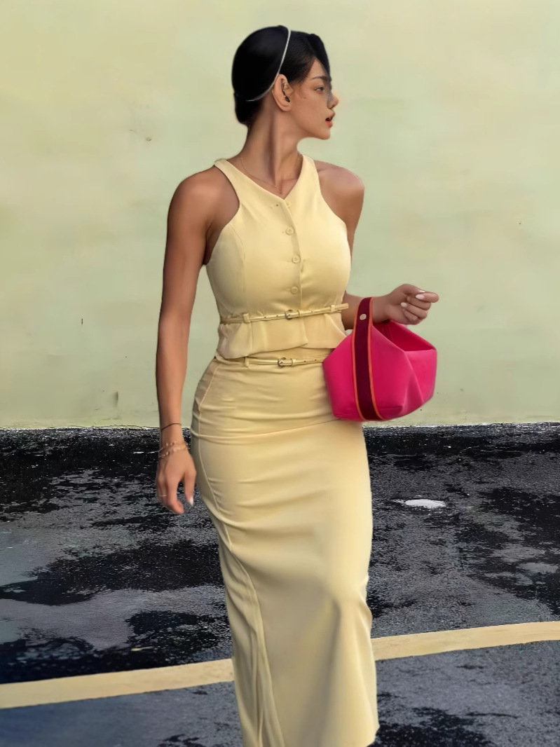 2024 Summer New French Style Pure Desire Style with Belt Hanging Collar Vat Top High Waist Long Dress