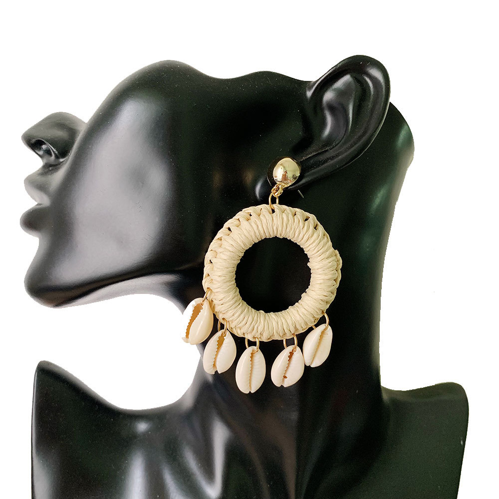 Picture of 2019 New shell earrings women Bohemian large round straw woven earrings conch earrings earrings wholesale