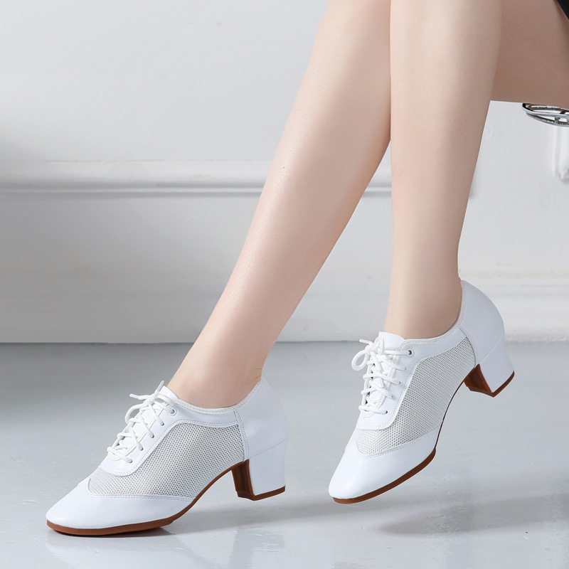Teacher Dance Shoes Women's Soft Sole Middle Heel Adult Dance Shoes Latin Dance Shoes Square Dance Shoes Practice Dance High Heels