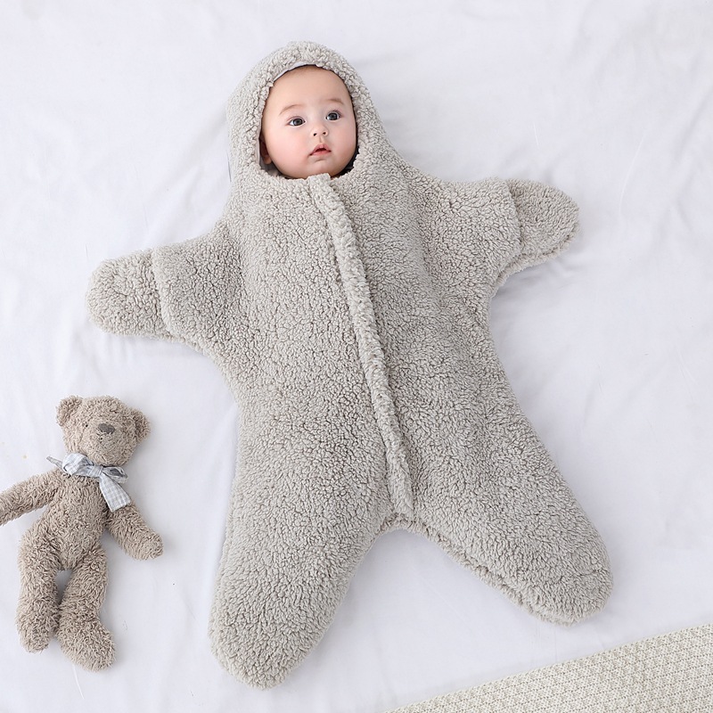 Picture of Bag Baby Newborn Thick Newborns Go Out with Quilt Sleeping Bag Dual-purpose Warm and Soft in Autumn and Winter