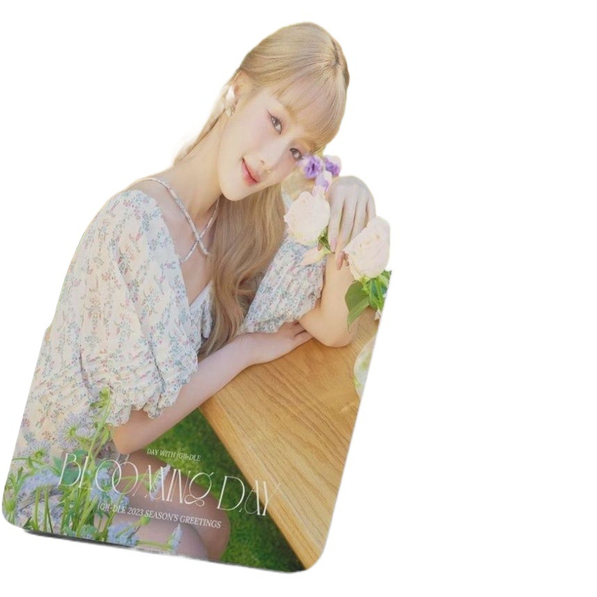 (G)I-DLE small card self-made album song Yuqi Ye Shuhua poster photo random card LOMO card peripheral 55 pieces