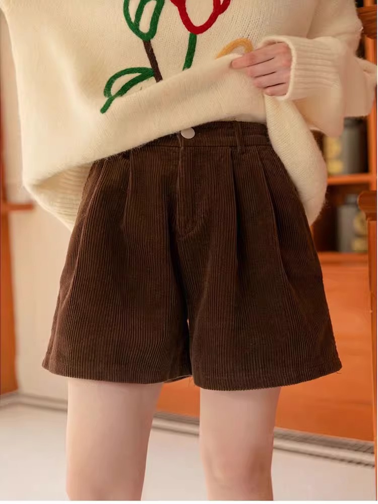 Picture of 2023 Autumn and Winter Corduroy Shorts Women's High Waist Slimming Wide Leg Pants Fashionable Korean Retro A- Shoe Pants