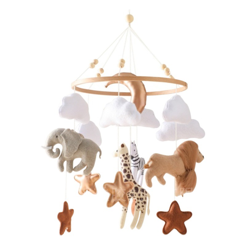 Newborn Baby Comfort Bed Bell Children's Room Decoration Animal Kingdom Wind Bell Pendant Baby Bedside Bell Toy