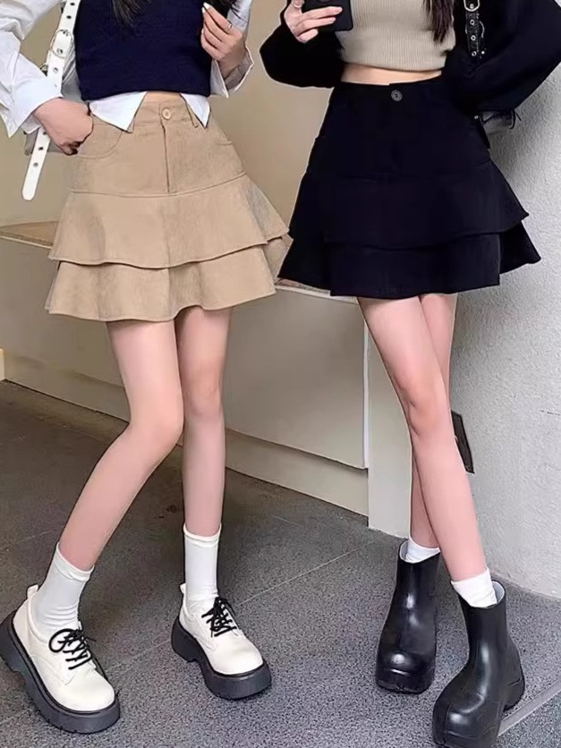 Vintage Corduroy Pleated Skirt Women's 2024 New Autumn and Winter High Waist Hot Girl Hip Short A- Line Half Skirt