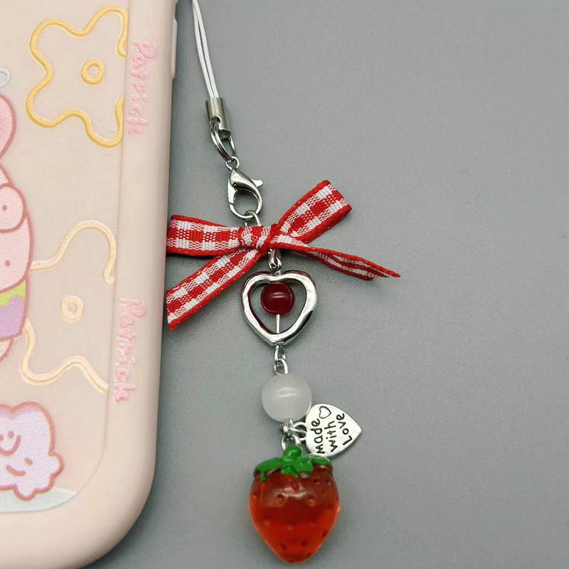 New bow strawberry lanyard chain cute girl love phone chain all-match accessories pendant schoolbag pendant