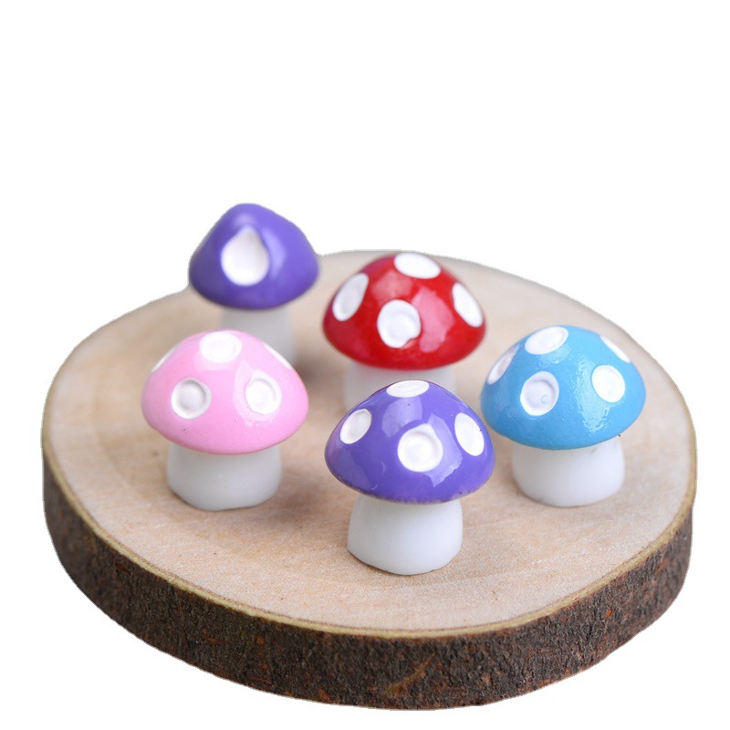 Picture of Mushroom Moss micro landscape ornaments fleshy ornaments ecological bottle DIY assembly resin ornaments medium 6 o'clock