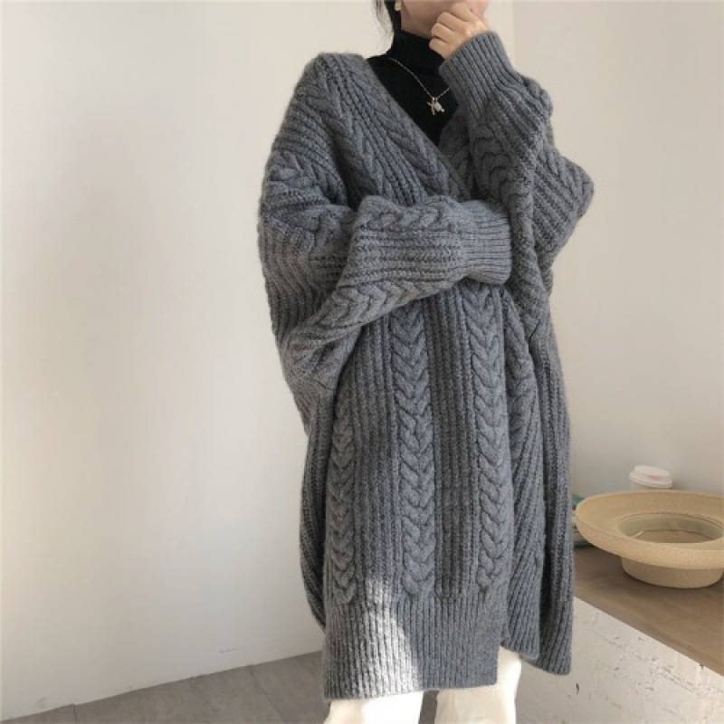 Picture of New Outer Knitted Cardigan 2025 Retro Fashion Simple Thickeneded Loose Twist Long Sweater Jacket for Women