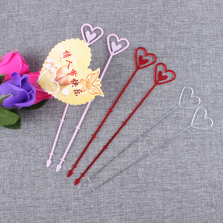Picture of Heart-shaped flower insert short card holder flower fork flower shop supplies flower packaging materials wedding supplies wholesale