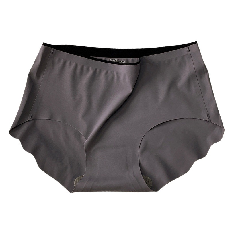 Seamless Ice Silk Underwear for Women, Cool and Breathable Summer Thin Low-Waist Briefs Shorts for Female Students and Girls New Style