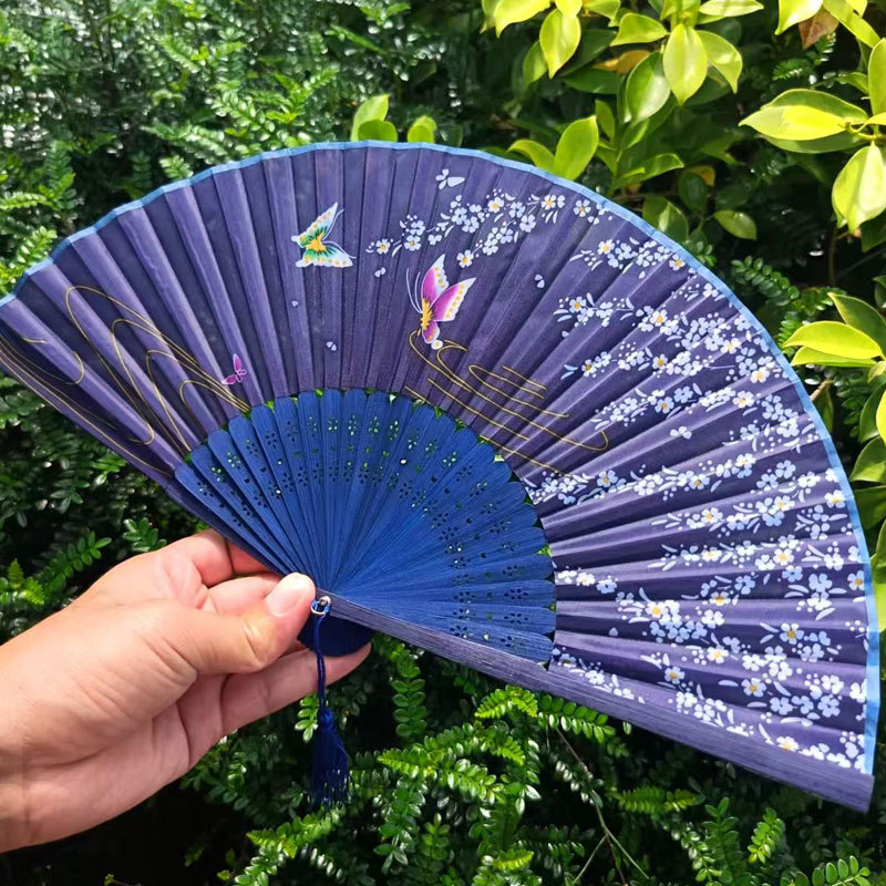 Picture of Folding Fan Bamboo Ancient Fan Student Girl Chinese Style Small Fan Scenic Spot Export Wholesale Retail Gift Decorative Fan