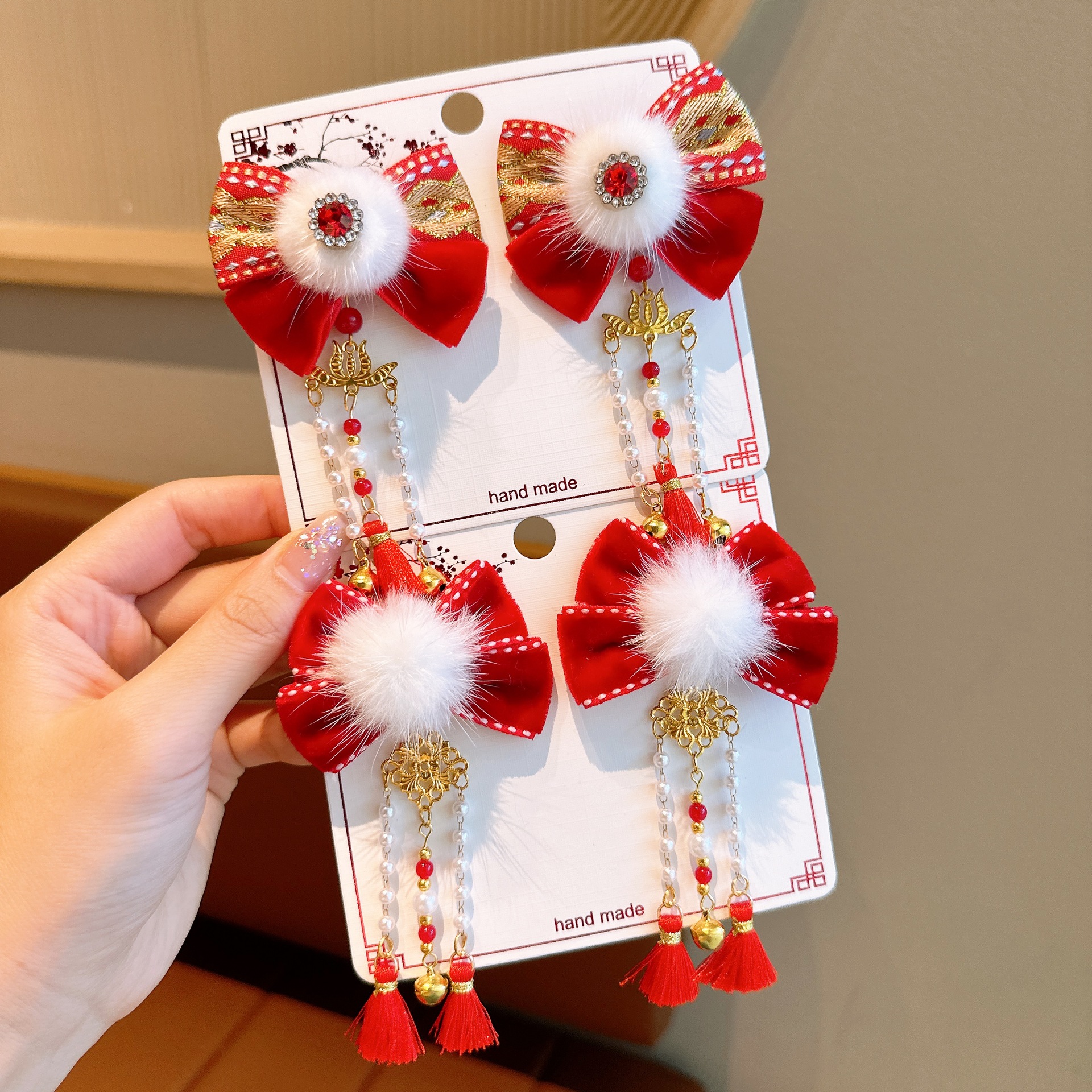 Picture of New Year Hanfu Hairpin Little Girl Happy New Year Plush Hairpin Girl Bow Hair Accessories Baby Antique Headwear