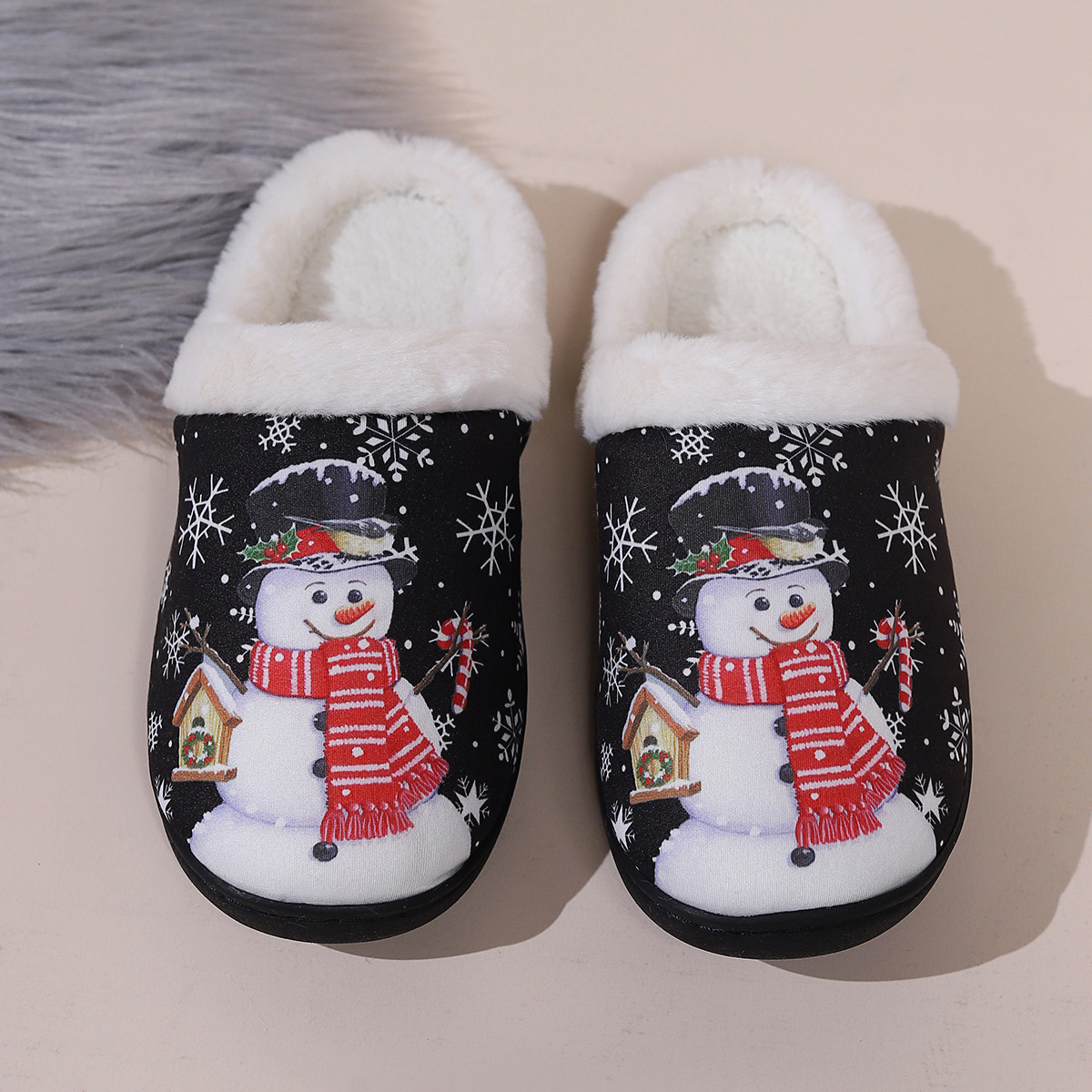 Picture of Cross-Border Spot New Cotton Slippers for Women Spring Japanese Fashion Home Wear-Resistant Slippers Cotton Shoes Cute Christmas Series