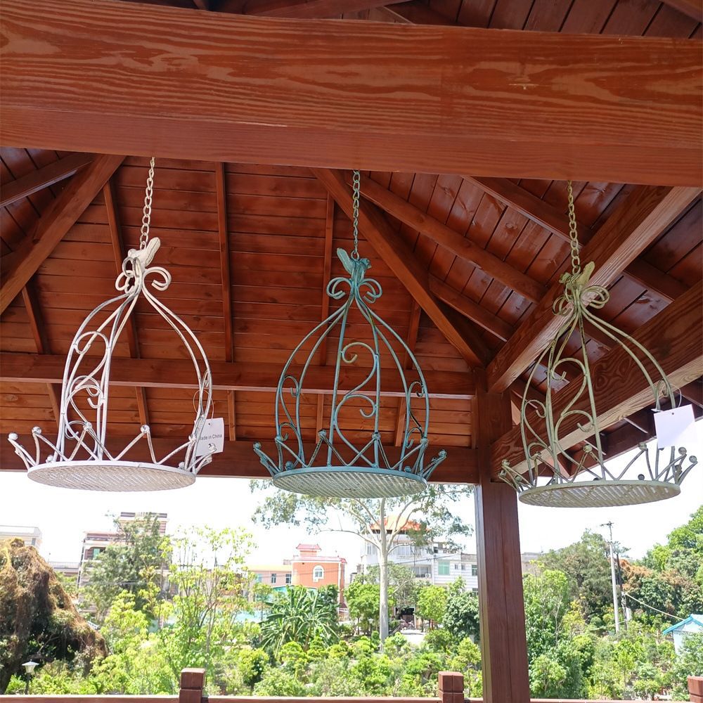 Foreign trade export original single cross-border Amazon explosions wrought iron hanging crown hanging basket Villa retro old flower basket