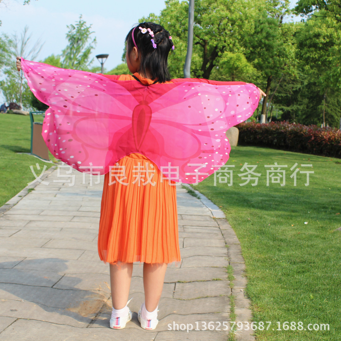 Picture of Halloween Cloak Butterfly Halloween Cloak Butterfly Decoration Butterfly Halloween Small Butterfly Wholesale