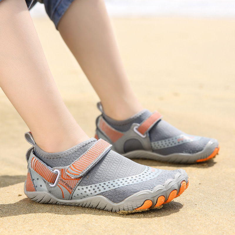 Picture of 24-47 yards outdoor parent-child cut-resistant non-slip soft bottom quick-drying wading shoes sports children's swimming beach tracing shoes