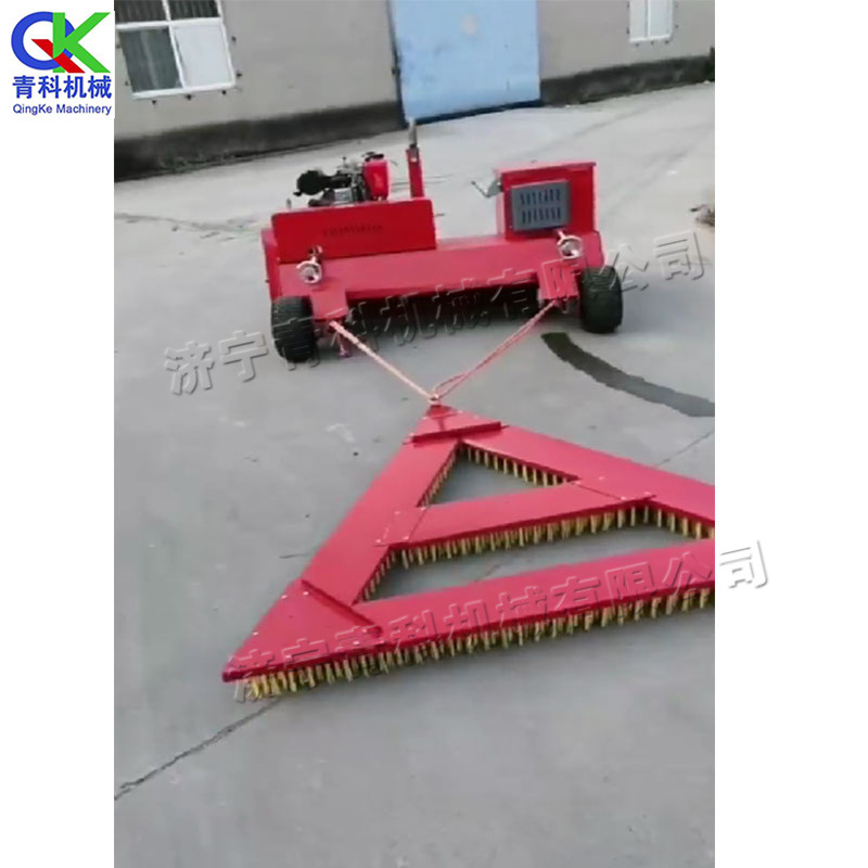 Diesel electric lawn grass comb machine artificial lawn automatic comb machine remote control comb grass brush grass mower