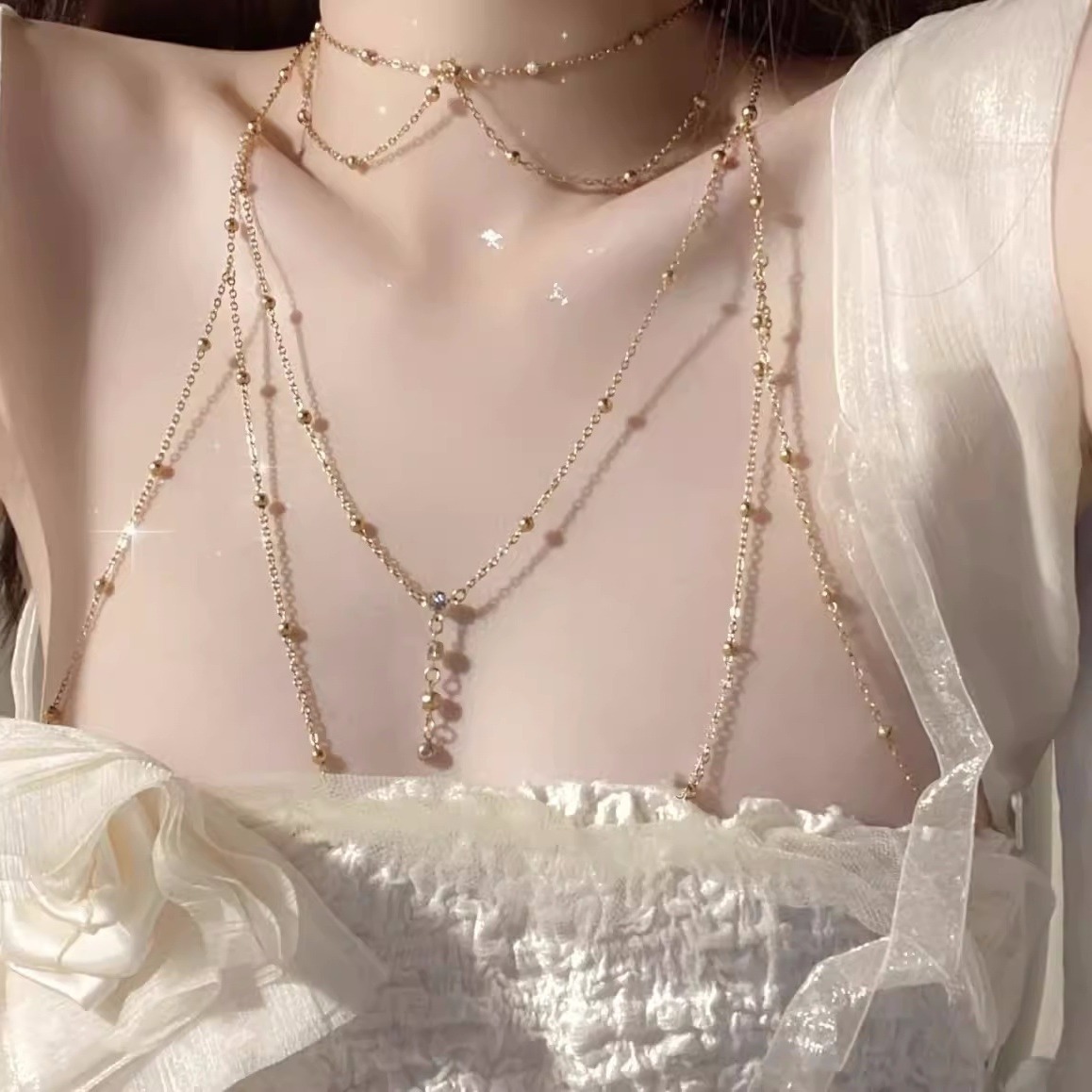 Chest chain bikini bikini clavicle body chain jewelry sexy sexy necklace women's accessories European and American fashion chain