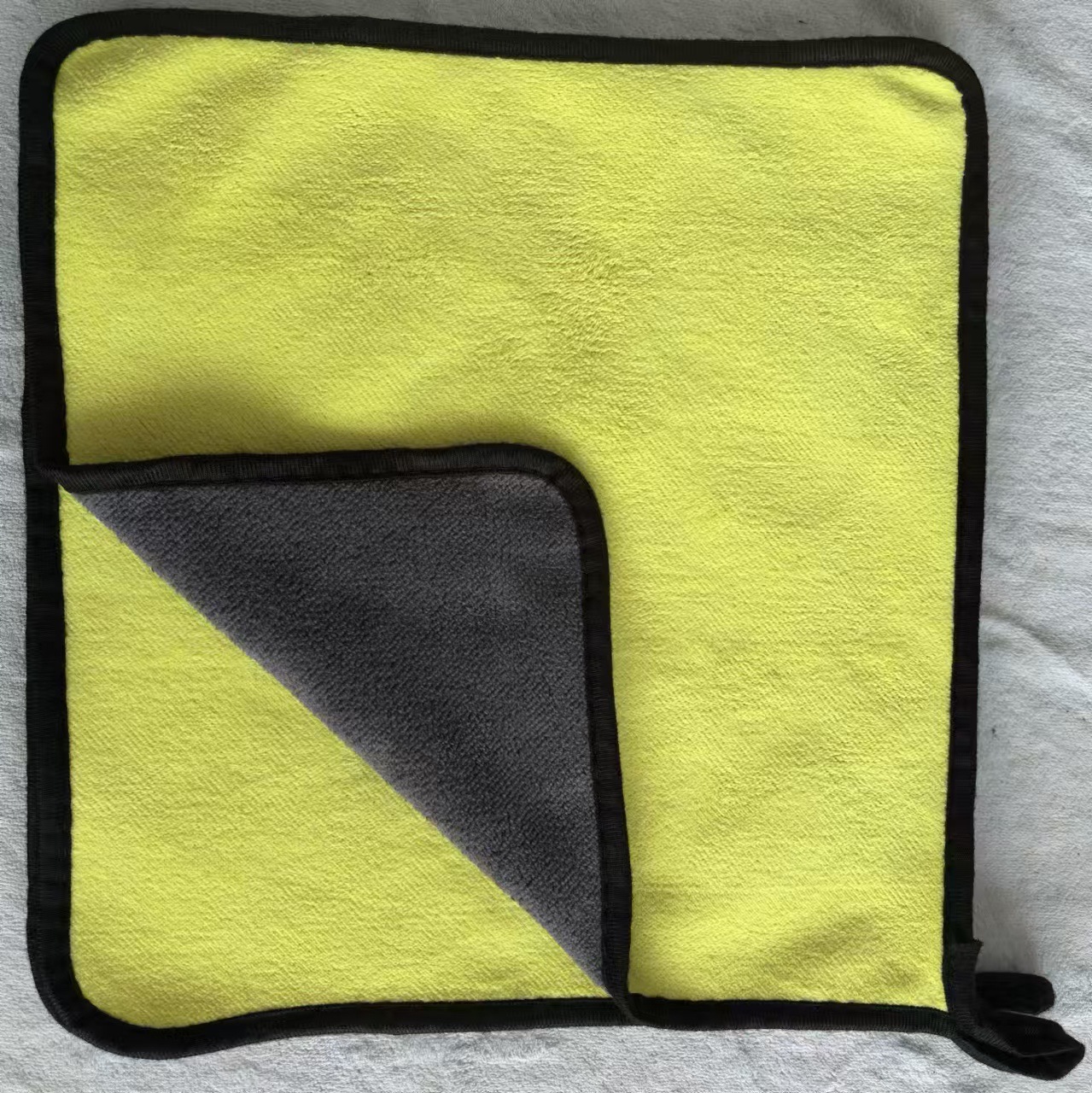 Picture of Double-Sided Thickened Car Wash Towel, Fine Fiber, Soft, Absorbent, Cleaning Cloth That Does Not Damage Car Paint, Car Wiping Towel, Car Wash Towel
