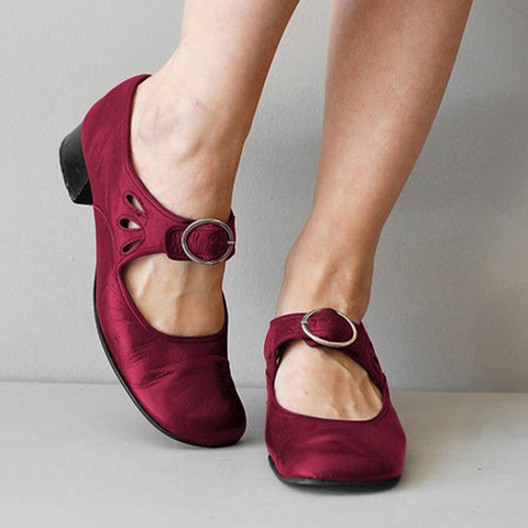 Picture of Foreign Trade Cross-Border New Spring New Product European and American Style Low Heel 40-43 Buckle Strap Shallow Mouth Flats Single Shoes