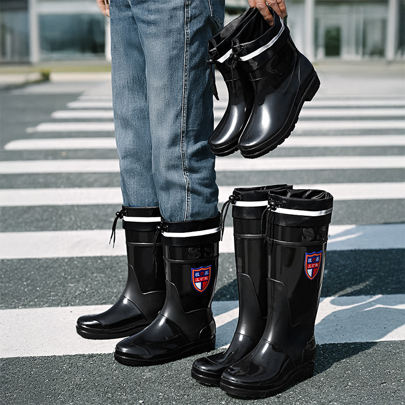 Black High-Tube Men's Rain Boots for Foreign Trade, Waterproof and Non-Slip Kitchen Shoes, Warm Mid-Tube Men's Water Boots, Rain Boots