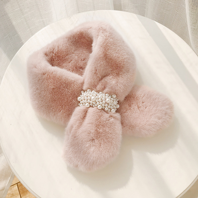 Picture of Autumn and Winter New Pearl Wool Plush Scarf Women's Pearl Buckle Cross Thickened Faux Fur Rex Rabbit Fur Scarf All-match