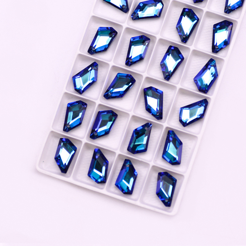 Picture of Factory wholesale diamond orthorhombic stone single hole crystal pendant DIY necklace earrings bracelet jewelry accessories