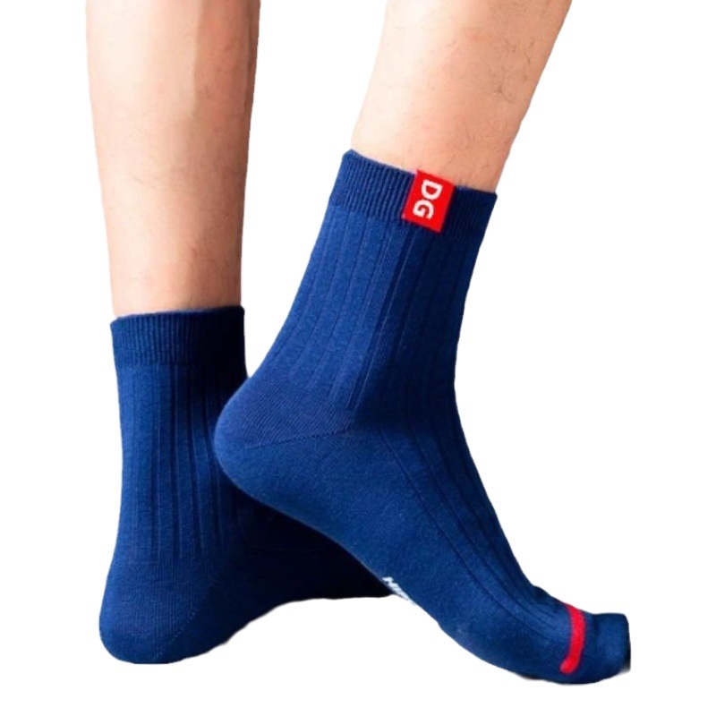 New Winter Socks for Men, Simple Letter Cloth Label Mid-Calf Socks, Casual and Comfortable Cotton Floor Socks Wholesale