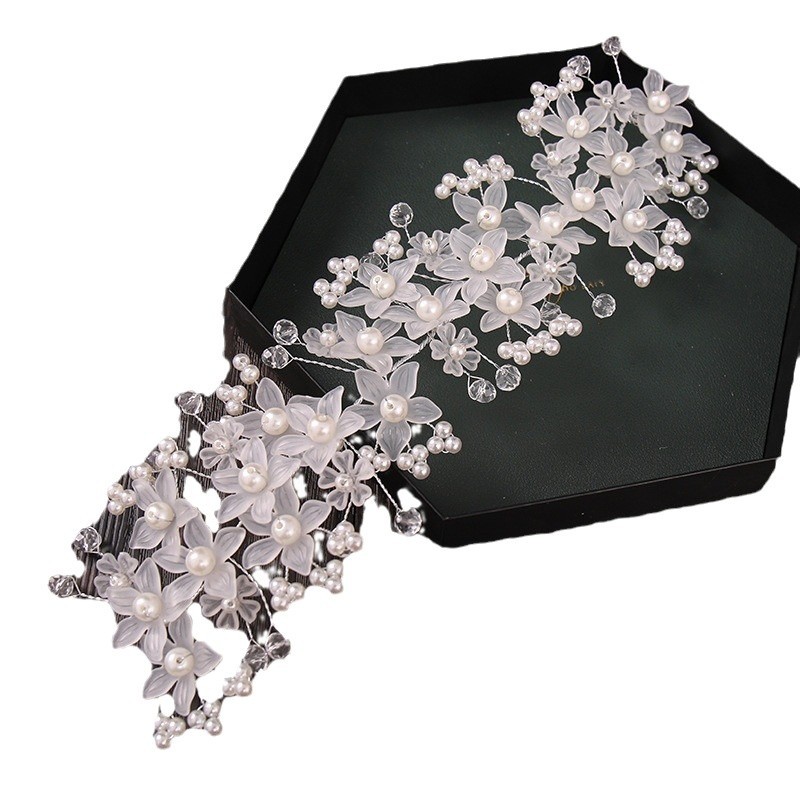 Picture of Bridal Flower Head Flower Hand-woven Crystal Headwear Korean Pearl Wedding Headwear Wedding Hair Accessories Wholesale