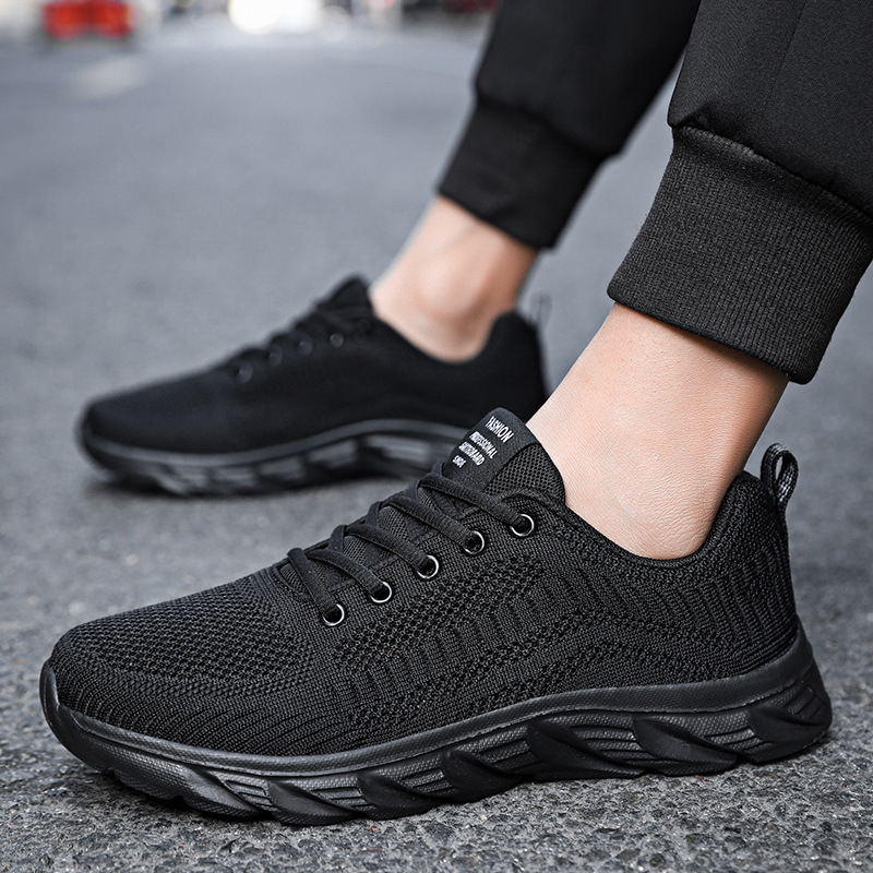 Black Men's Shoes Summer Mesh Breathable Sports Shoes Soft Sole Lightweight Running Shoes Men's Thick Sole Comfortable Casual Travel Shoes