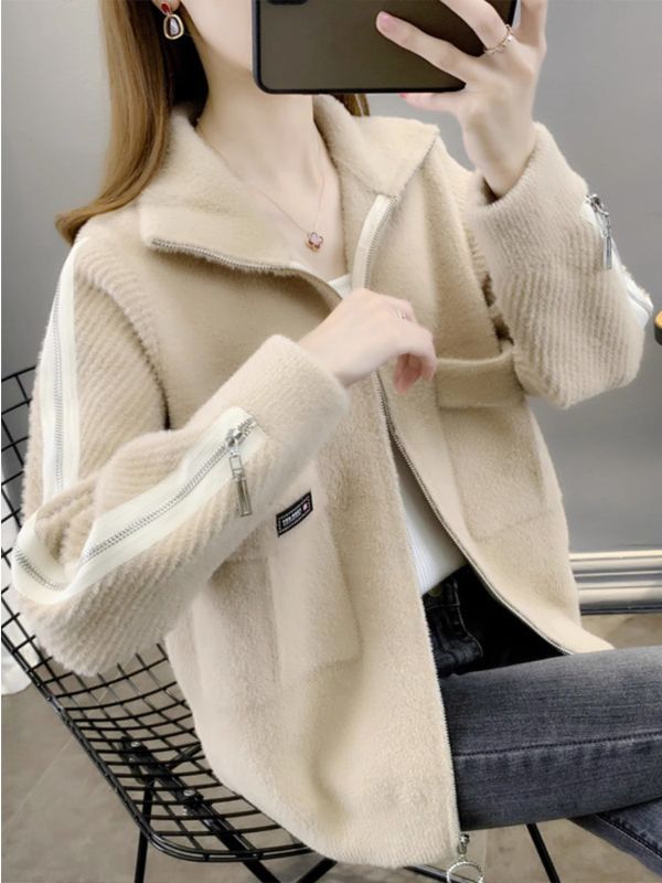 Spring and Autumn clothing 2024 New this year popular beautiful women's short coat faux mink velvet sweater hooded cardigan top