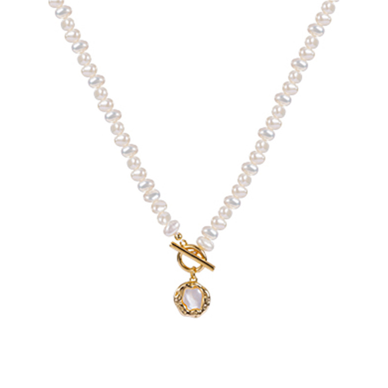 Picture of Natural Pearl Autumn and Winter Fashion Baroque Woolen Chain Women's Light Luxury All-match Elegant High-end Necklace Clavicle Chain