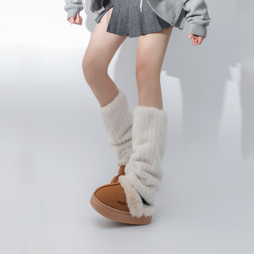 Autumn and winter thickened warm snow fur socks Yabi hot girl imitation rabbit velvet leg shark pants stacked thin leg cover