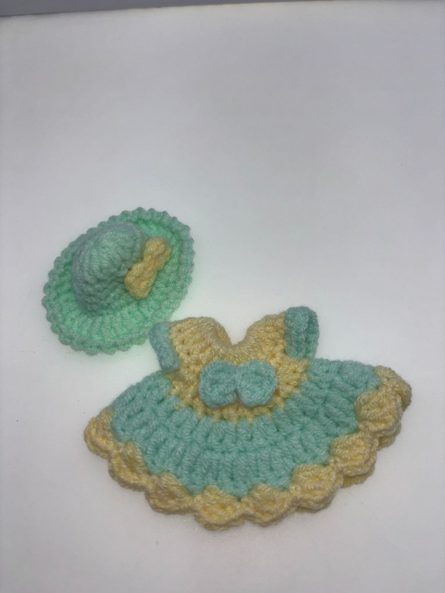 Picture of New Doll Wool Hand-Knitted Skirt, Dog Crochet Clothes, Pendant Clothing