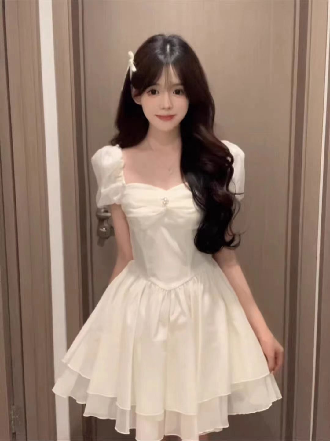 Princess on the Run Dress Women's Summer Short Sleeve Super Fairy Temperament Gentle Engagement Certificate French Retro White Skirt