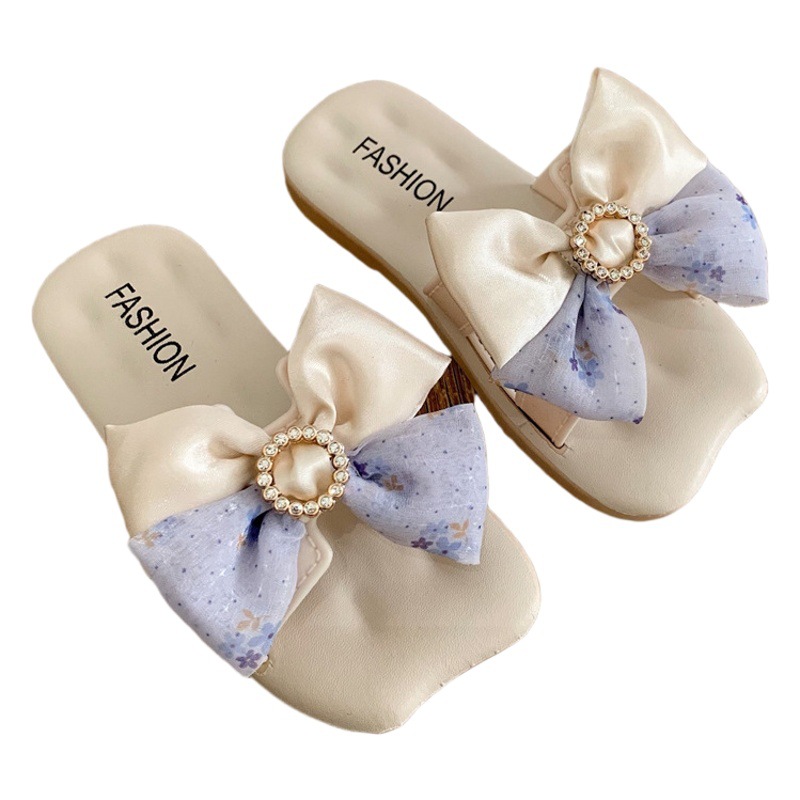 Slippers Girls' Sandals Fashionable All-match Exaggerated Butterfly Sweet Korean Style Non-slip Soft Bottom Household Home Slippers for Four Seasons