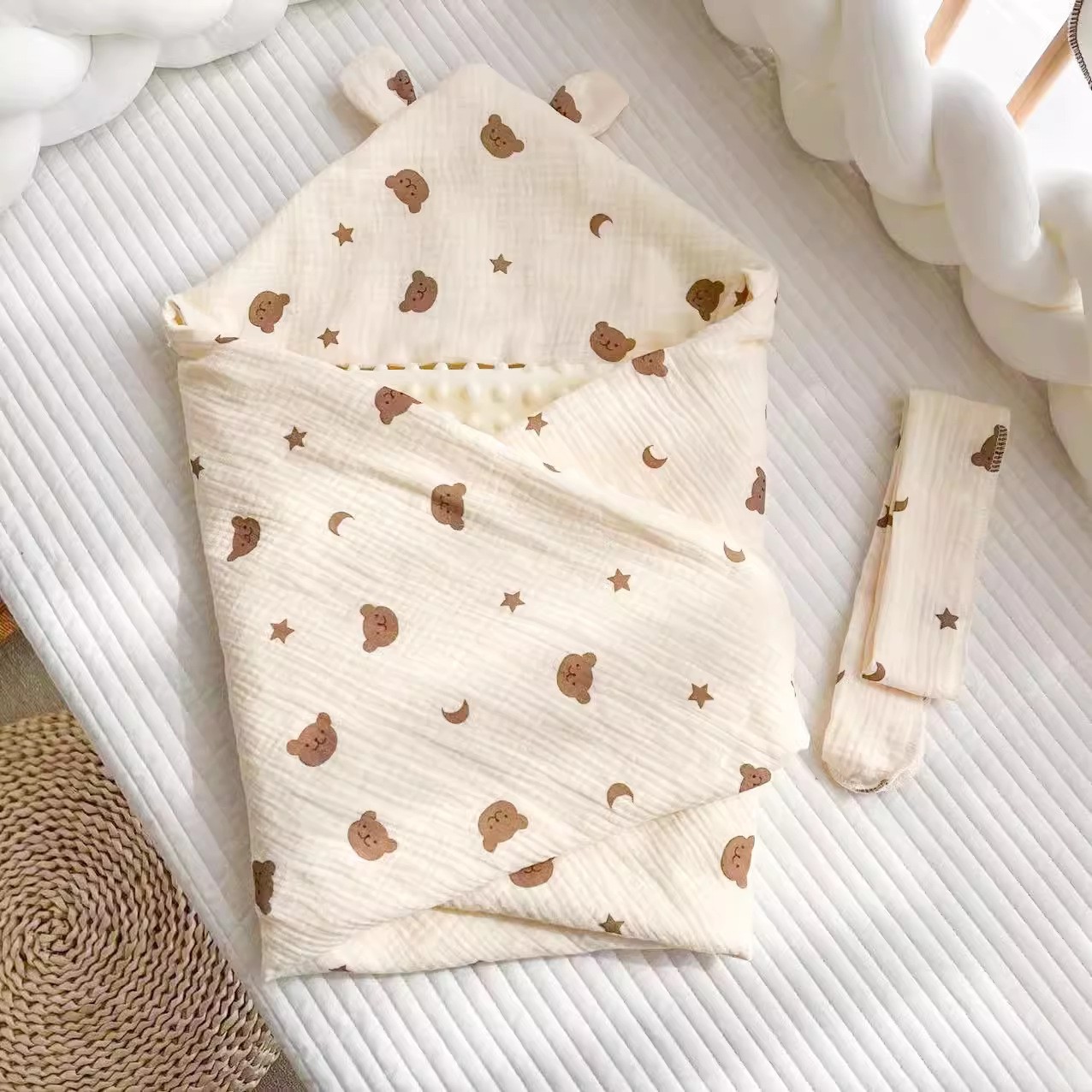Picture of Autumn and Winter Cotton Baby's Ear Coated Cotton Cartoon Printing Newborn Birth Room Bean Blanket Thickened Cushion