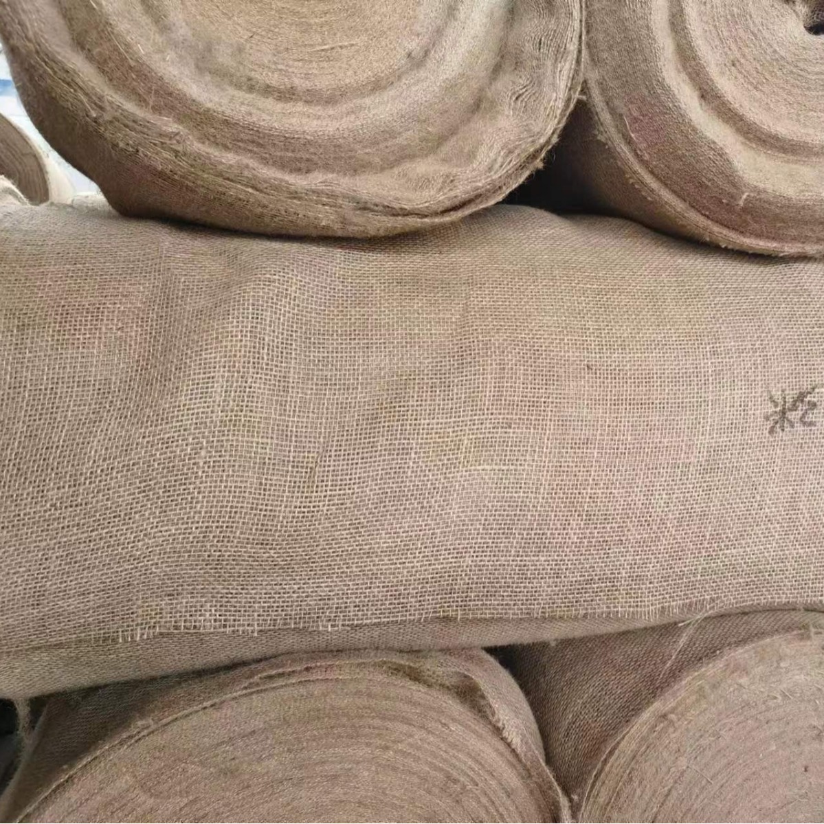 Picture of Dacheng Hemp Jute Cloth Natural Environmentally Friendly Old Hemp Flakes Packaging Burlap Fabric Burlap Roll Sack Cloth Cigarette Bag Cloth