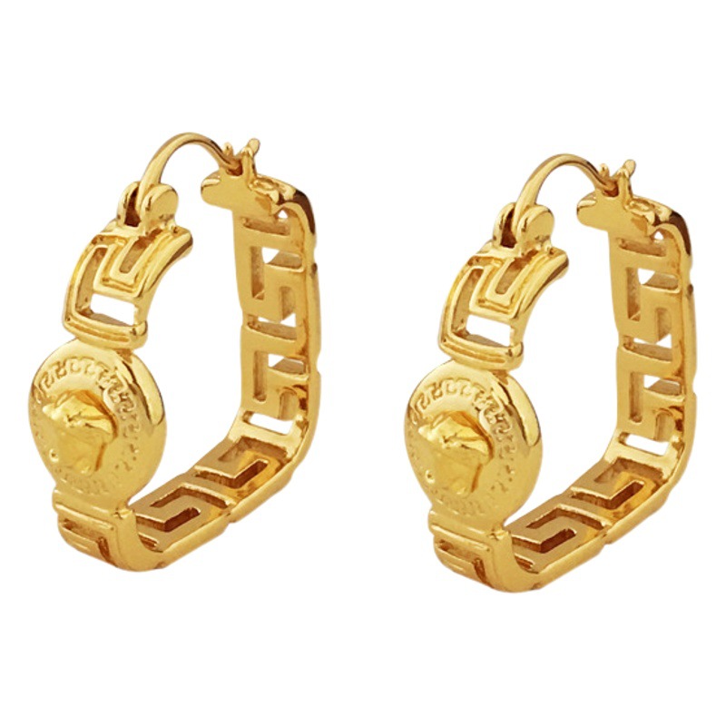 Copper plated real gold European and American fashion temperament hollow design earrings personality antique niche high-end ear buckle 1641