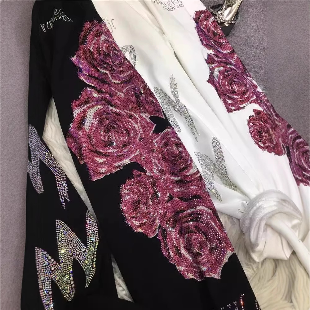 Picture of Extras Size 1.00 kg-150.00 kg Chubby M New Arrival Heavy Industry Hot Drilling Pants Women's Light Luxury Flower High Waist Slimming Leg Sports Pants