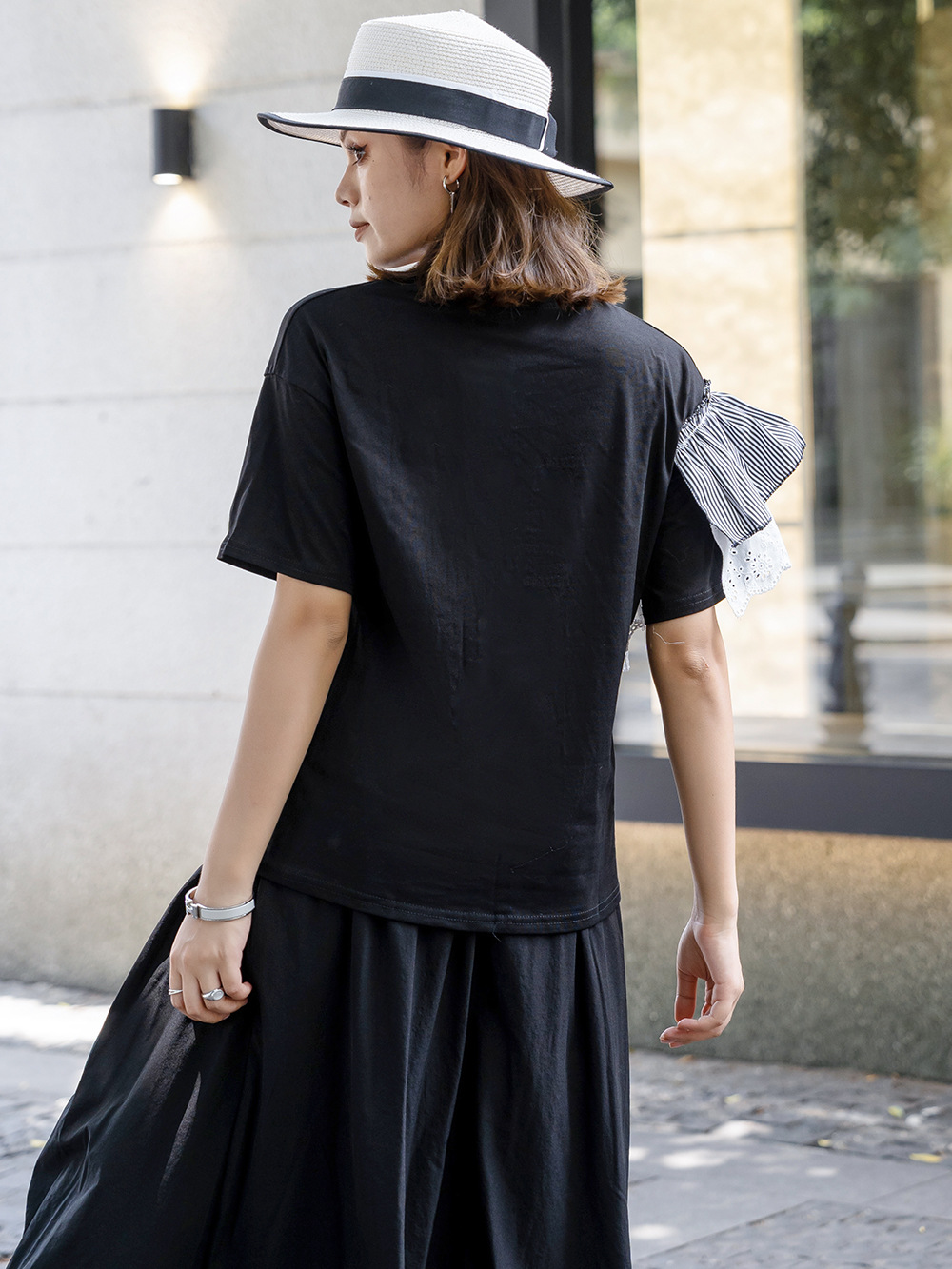 Picture of 240703 Summer New T-shirt Stitching Striped Lace Design Sense Niche All-match Unique Chic Tops